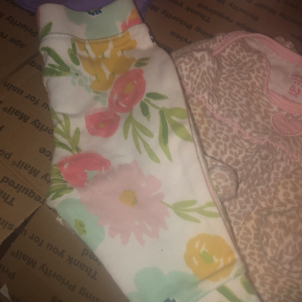 Kids clothes - Picture 3 of 3
